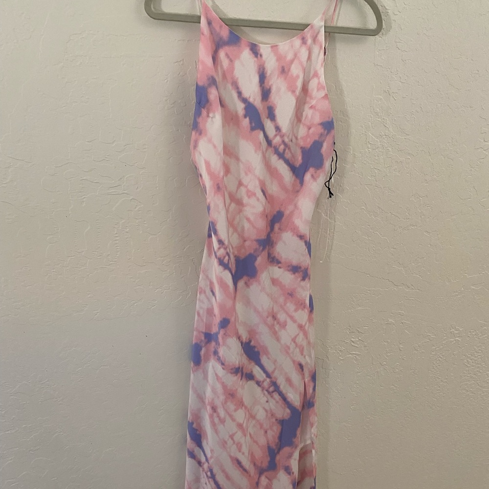 ASTR the label tie dye midi dress - Picture 5 of 6